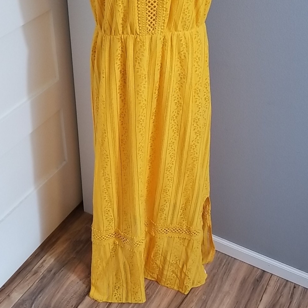 Skies Are Blue Sunlit Yellow Lace Maxi Dress - Picture 3 of 6